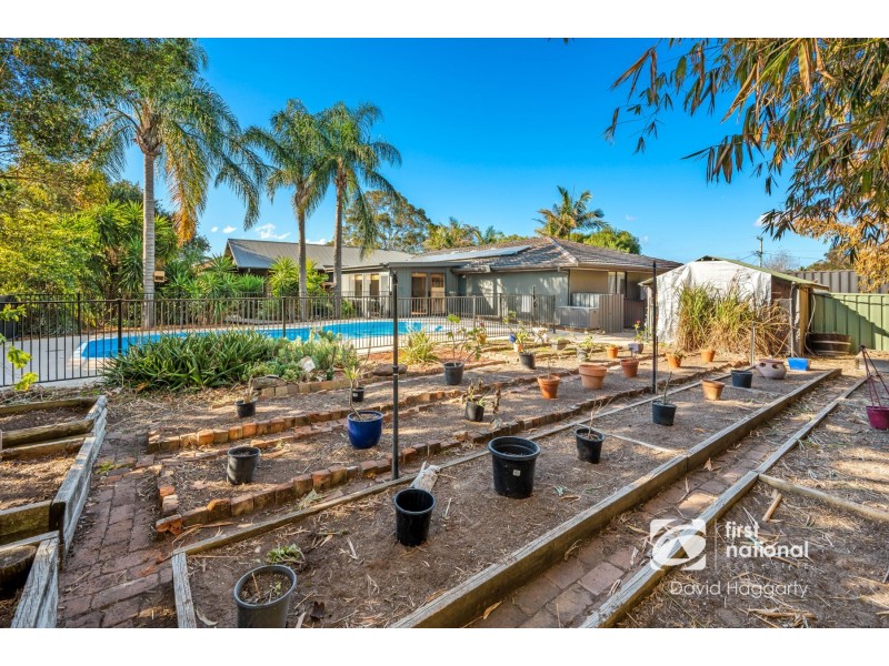 6 Dunmore Rd, Largs NSW 2320