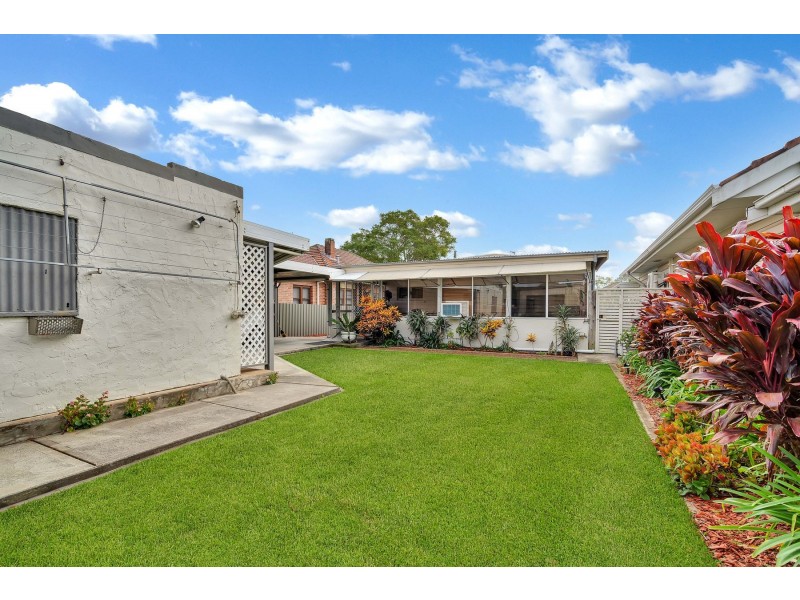 25 Roy Street, Lorn NSW 2320