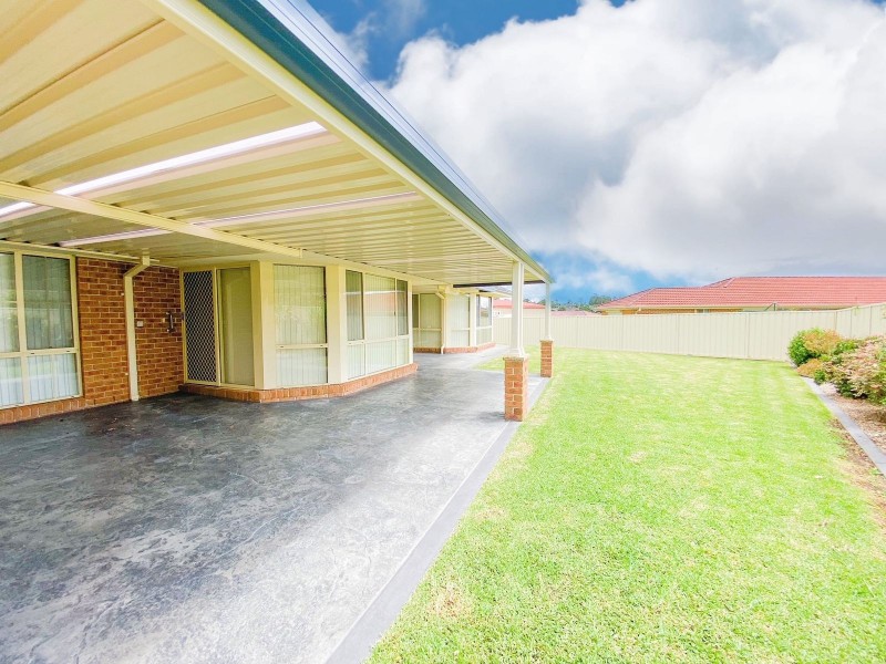 11 Greenwood Grove, Rutherford NSW 2320