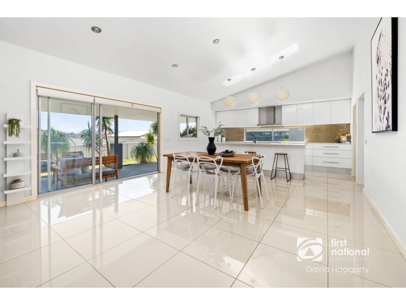 22 Diamond Circuit, Rutherford NSW 2320