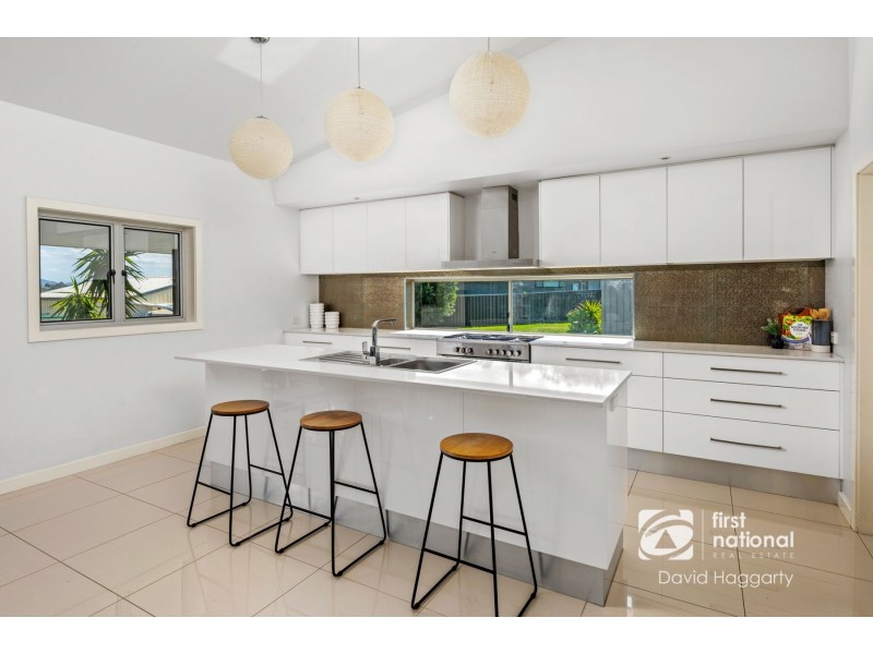 22 Diamond Circuit, Rutherford NSW 2320