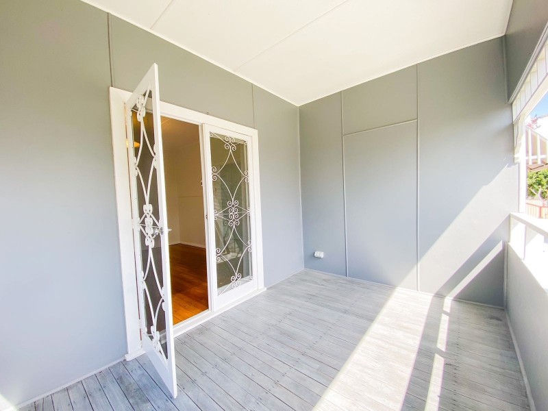 8 Queen Street, Rutherford NSW 2320