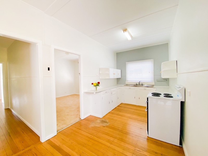 8 Queen Street, Rutherford NSW 2320