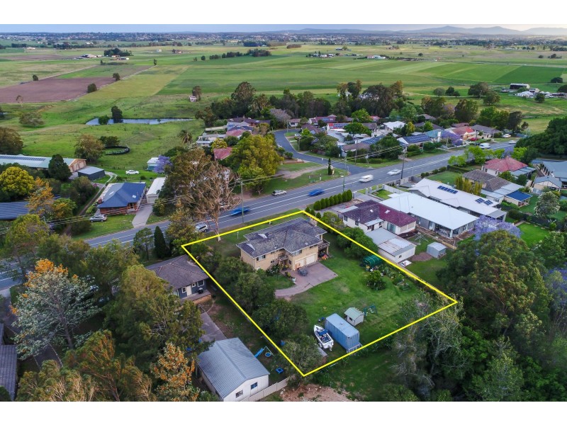 126 Paterson Road, Bolwarra NSW 2320