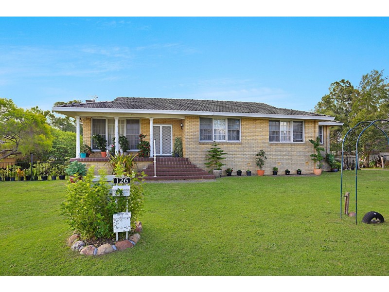 126 Paterson Road, Bolwarra NSW 2320