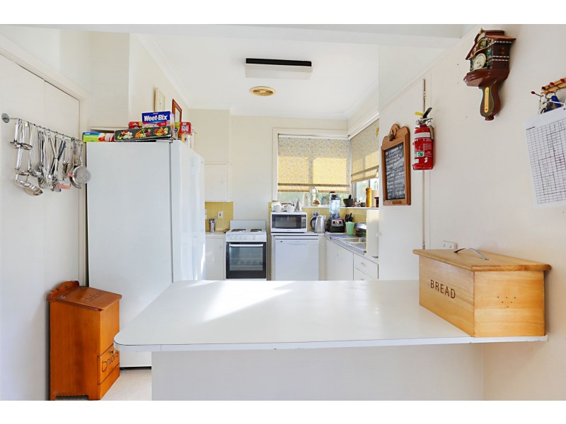 126 Paterson Road, Bolwarra NSW 2320