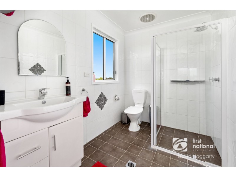 14 Arran Circuit, Largs NSW 2320