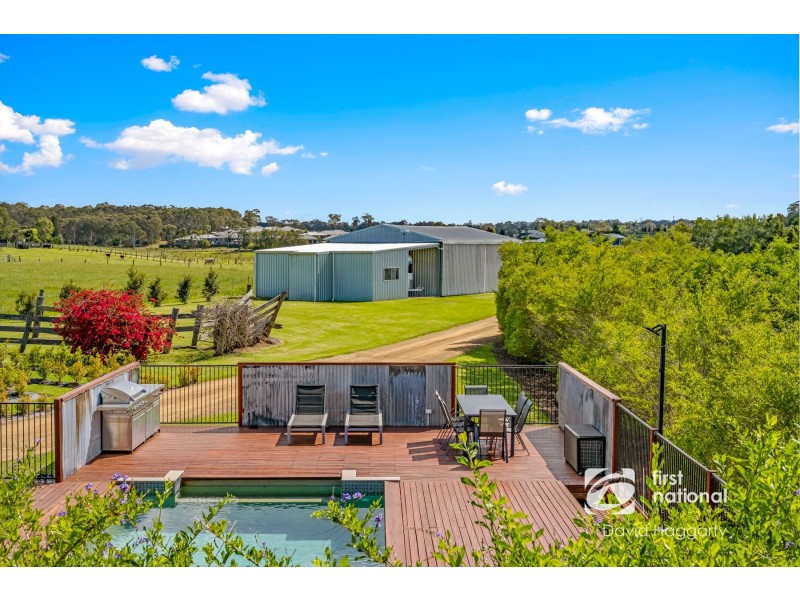 14 Arran Circuit, Largs NSW 2320