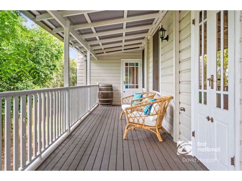 11 Brooks Street, Telarah NSW 2320