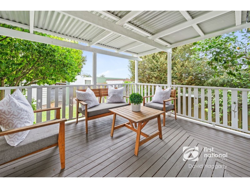 11 Brooks Street, Telarah NSW 2320