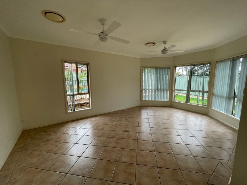 5 Leinster Circuit, Ashtonfield NSW 2323