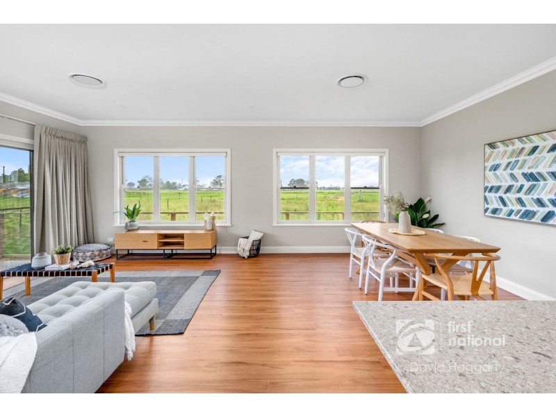 12 Sharkeys Lane, Lorn NSW 2320