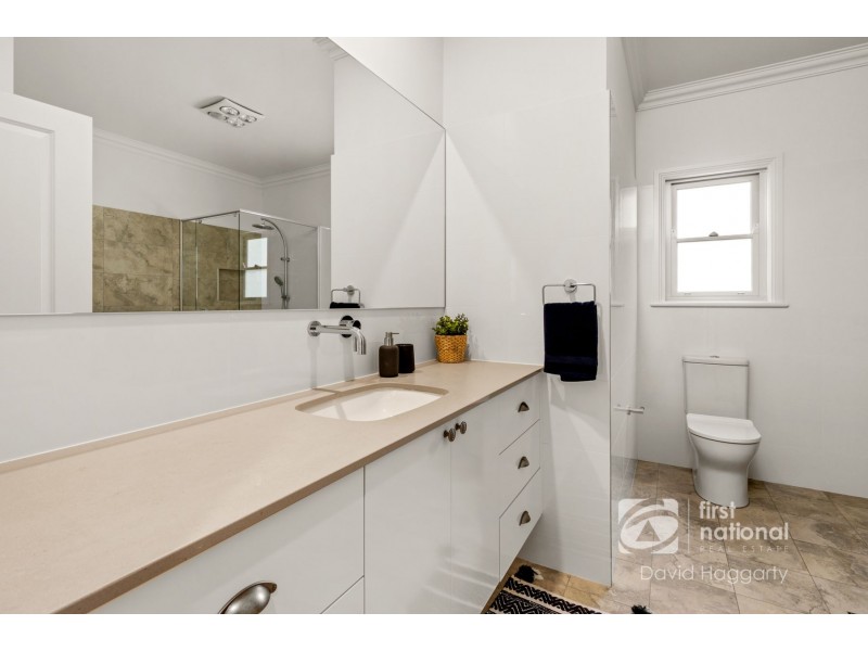12 Sharkeys Lane, Lorn NSW 2320