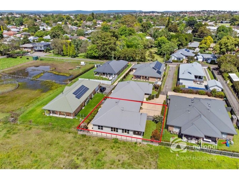 12 Sharkeys Lane, Lorn NSW 2320