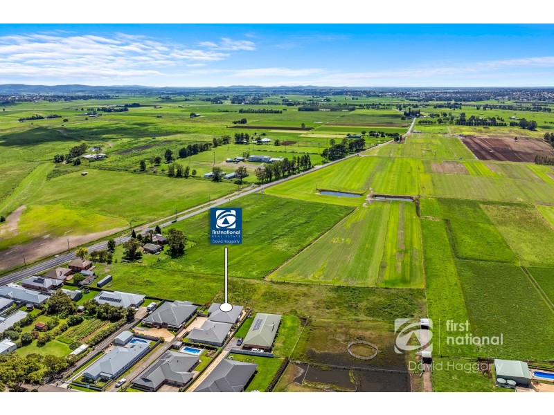 12 Sharkeys Lane, Lorn NSW 2320