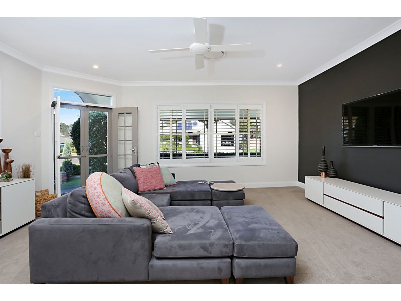 5 Amber Grove, Bolwarra Heights NSW 2320