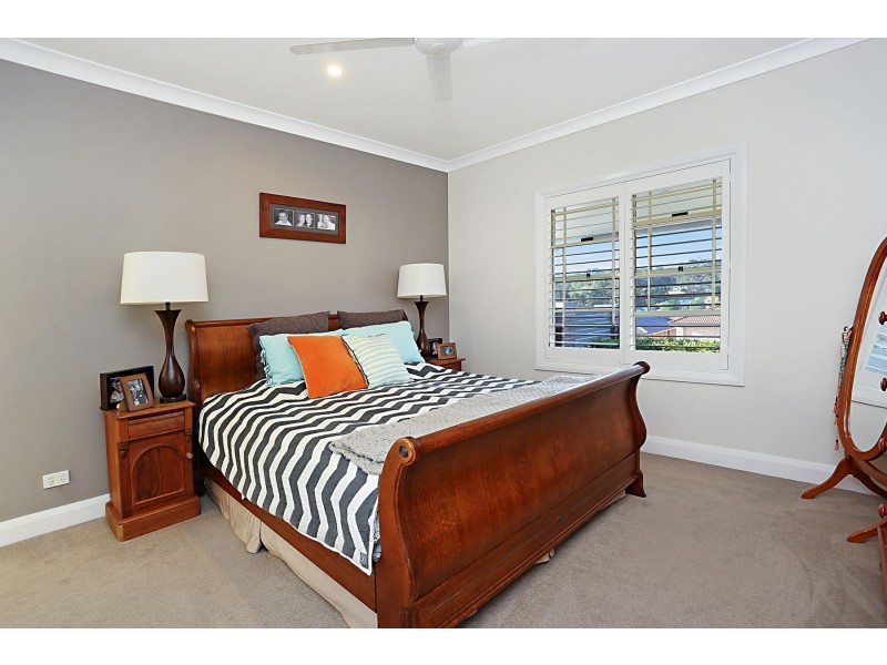 5 Amber Grove, Bolwarra Heights NSW 2320