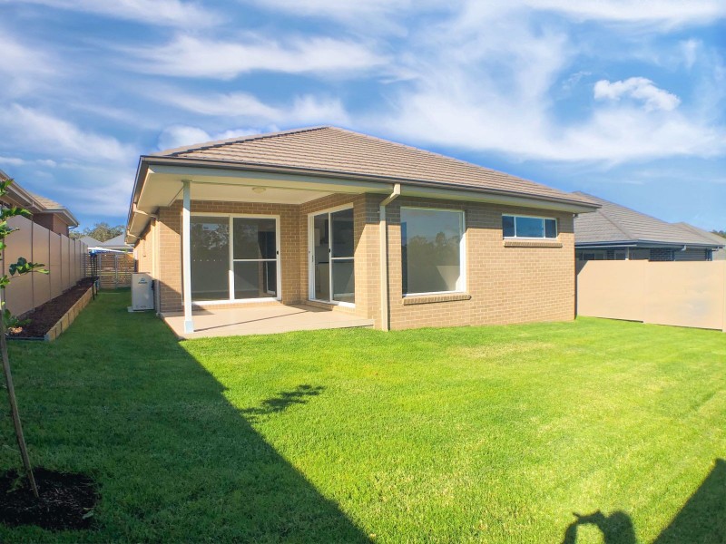 11 Lockwood Street, North Rothbury NSW 2335