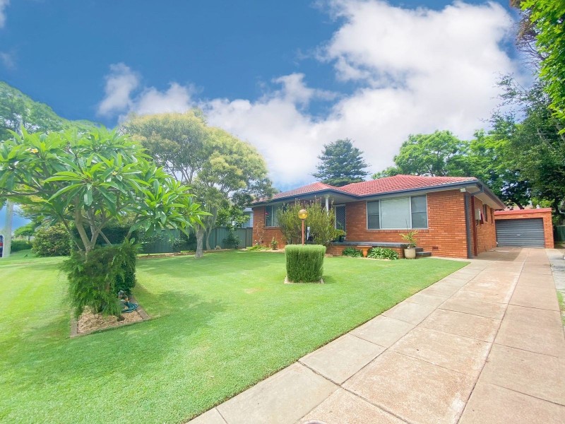 11 Bradbury Street, Tenambit NSW 2323