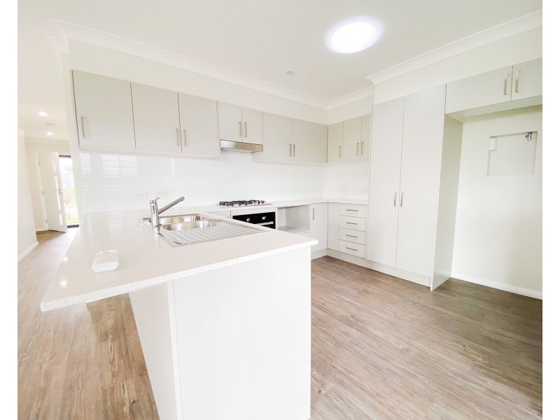 2/17 Apple Street, Gillieston Heights NSW 2321