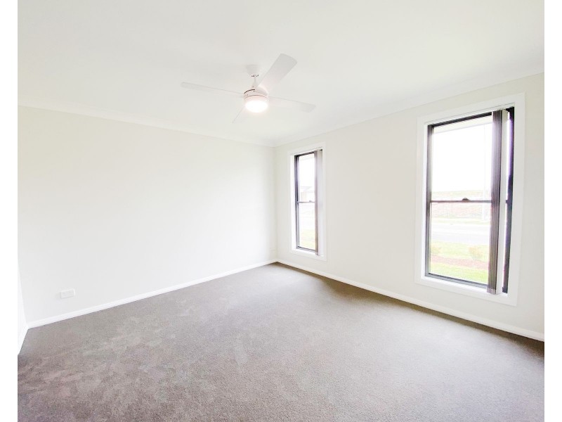 2/17 Apple Street, Gillieston Heights NSW 2321