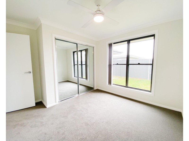 2/17 Apple Street, Gillieston Heights NSW 2321