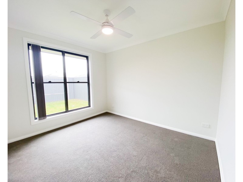 2/17 Apple Street, Gillieston Heights NSW 2321