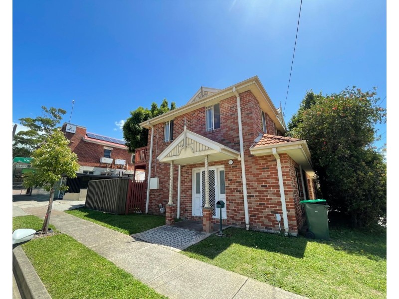 144 Denison Street, Hamilton NSW 2303