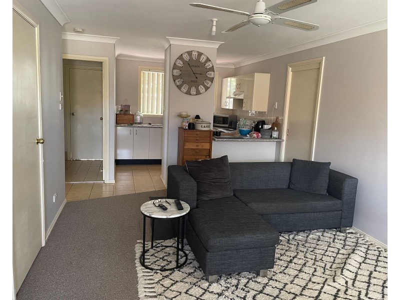 4/14 Justine Parade, Rutherford NSW 2320