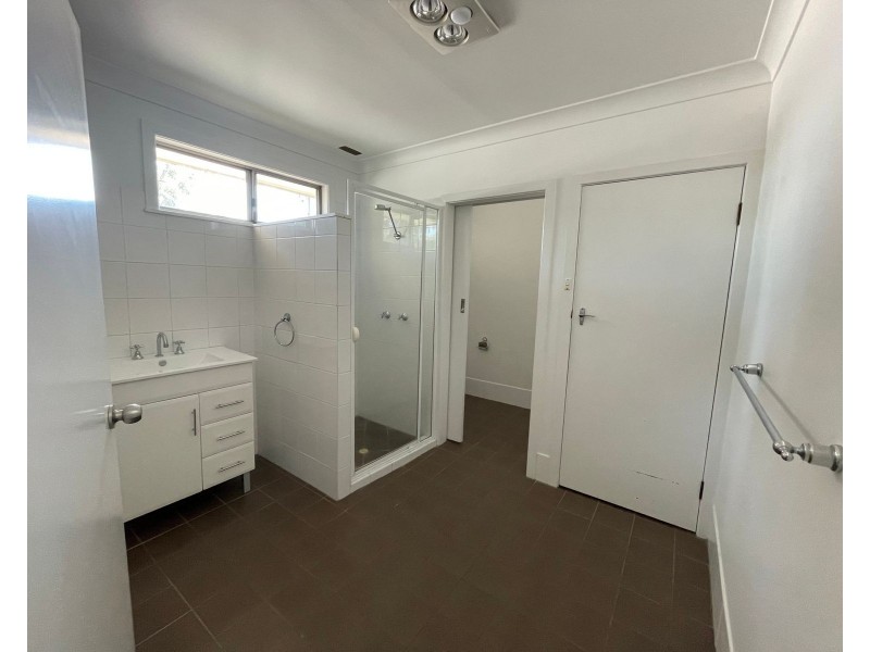 8/235 New England Highway, Rutherford NSW 2320