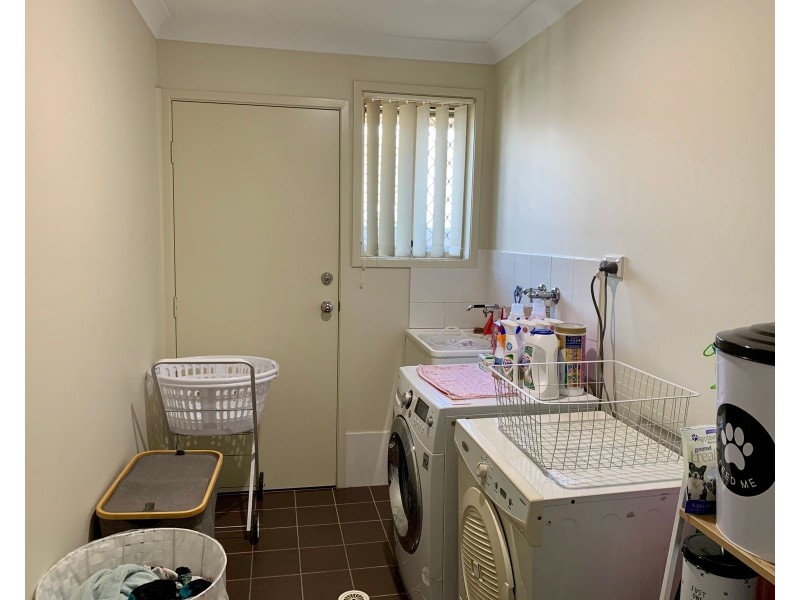 10 Hibiscus Crescent, Aberglasslyn NSW 2320