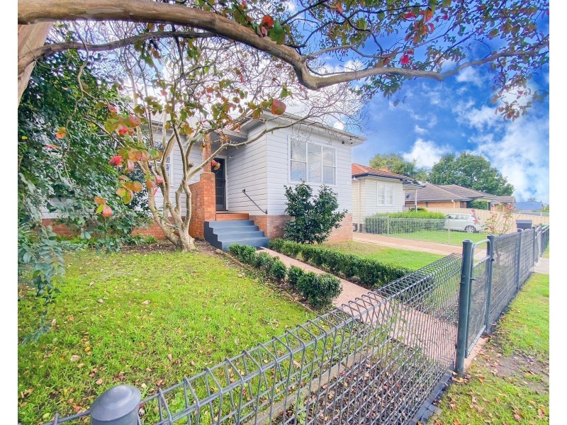 67 Gillies Street, Rutherford NSW 2320
