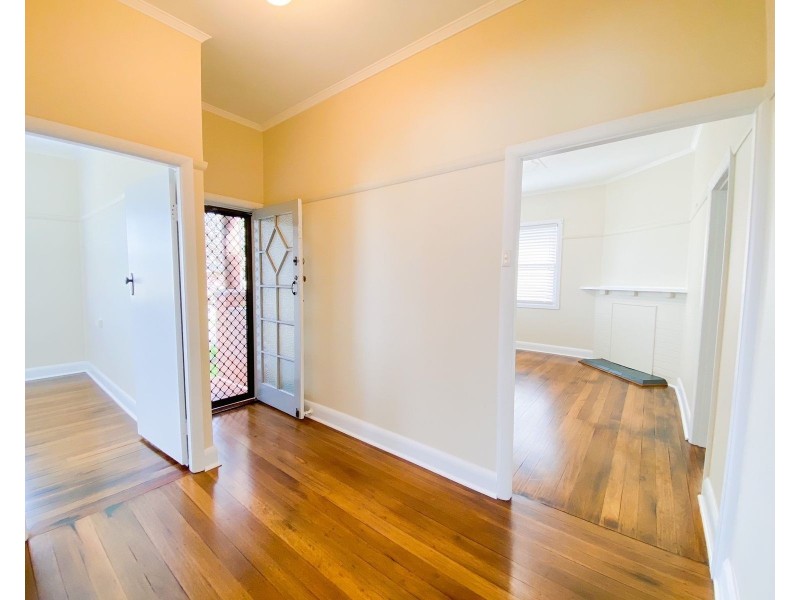 67 Gillies Street, Rutherford NSW 2320