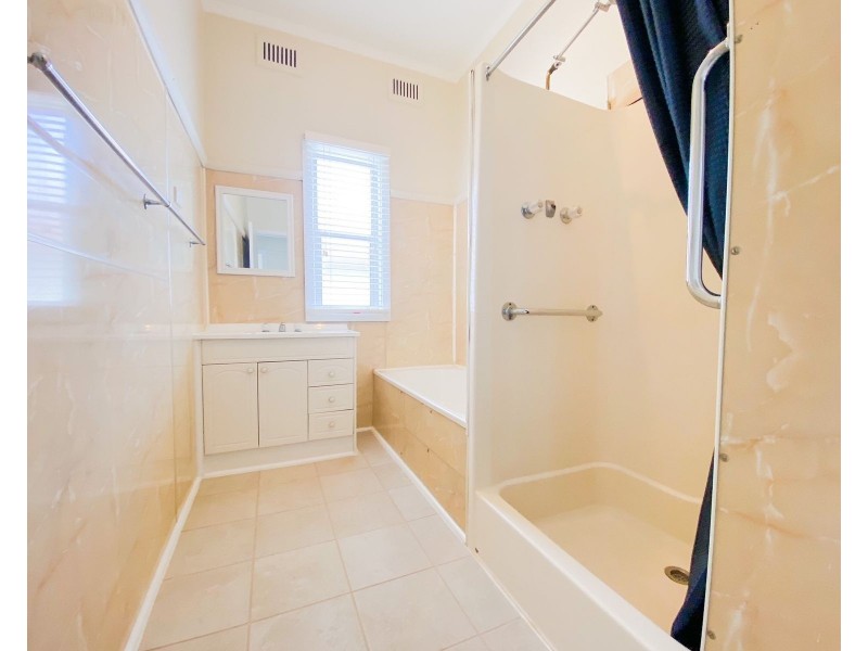 67 Gillies Street, Rutherford NSW 2320