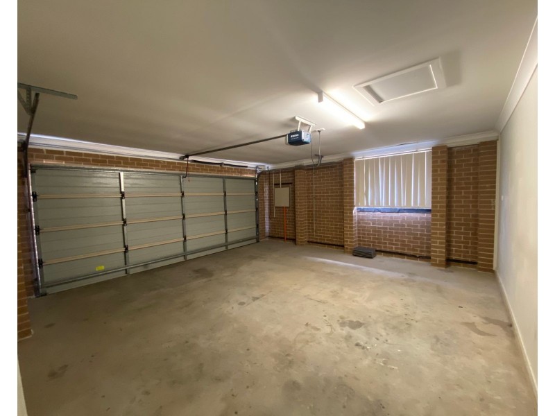 9 Hepburn Close, Rutherford NSW 2320