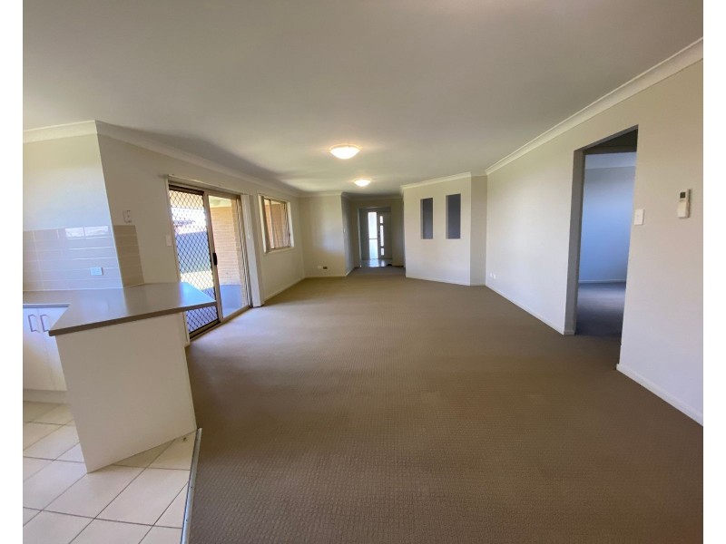 9 Hepburn Close, Rutherford NSW 2320