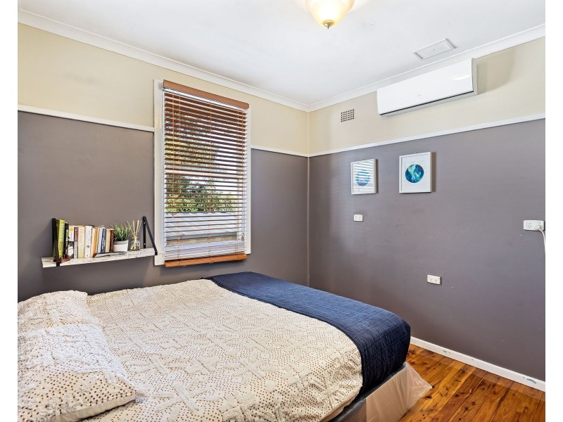6 Hughes Street, East Maitland NSW 2323