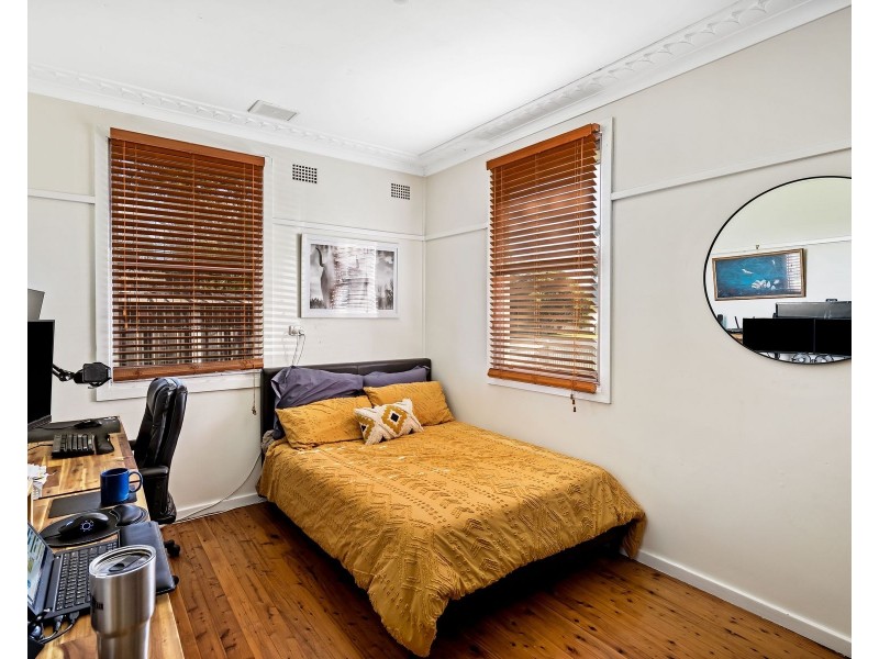 6 Hughes Street, East Maitland NSW 2323