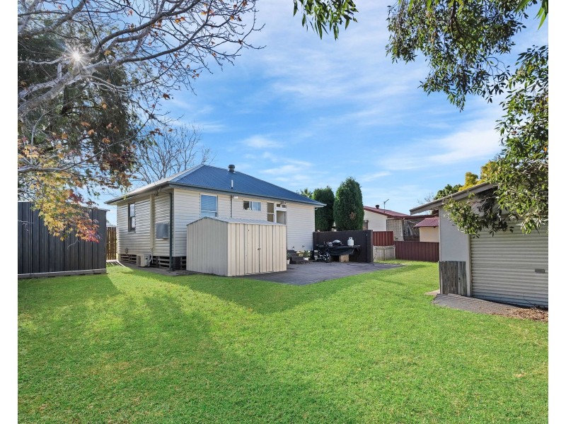 6 Hughes Street, East Maitland NSW 2323