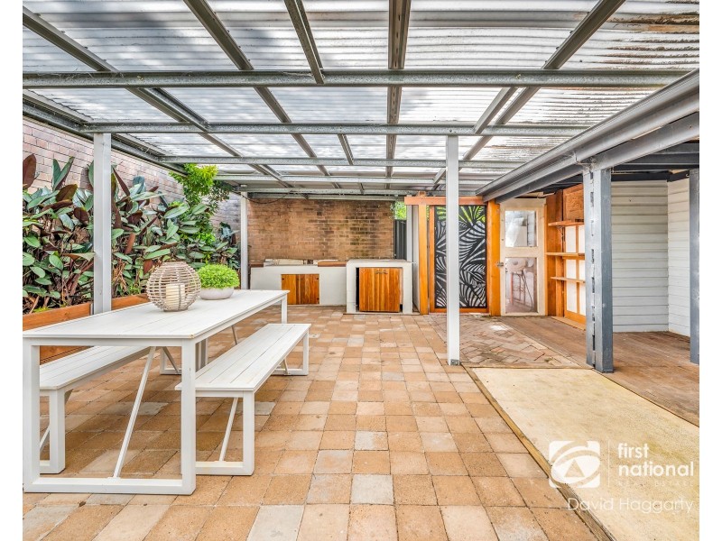 27 Ken Tubman Drive, Maitland NSW 2320