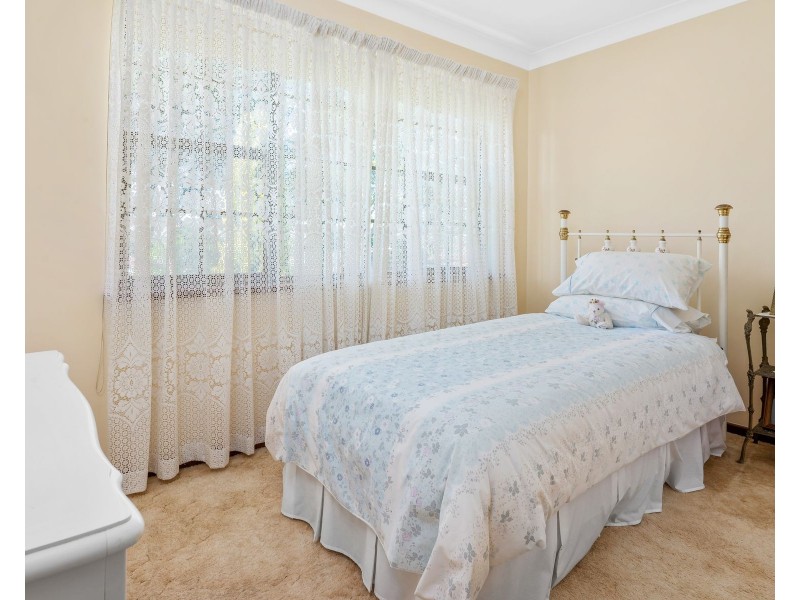 8 Benshulla Drive, Bolwarra Heights NSW 2320