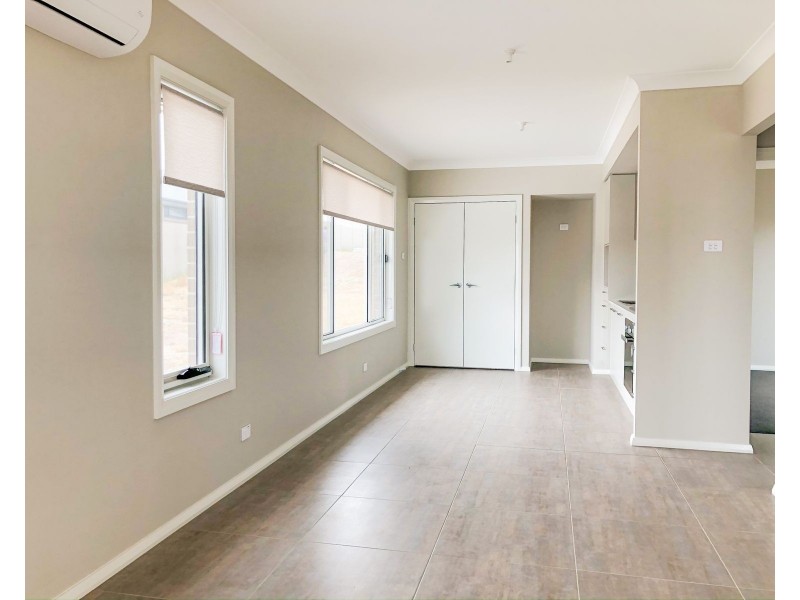 6 Kealy Lane, North Rothbury NSW 2335