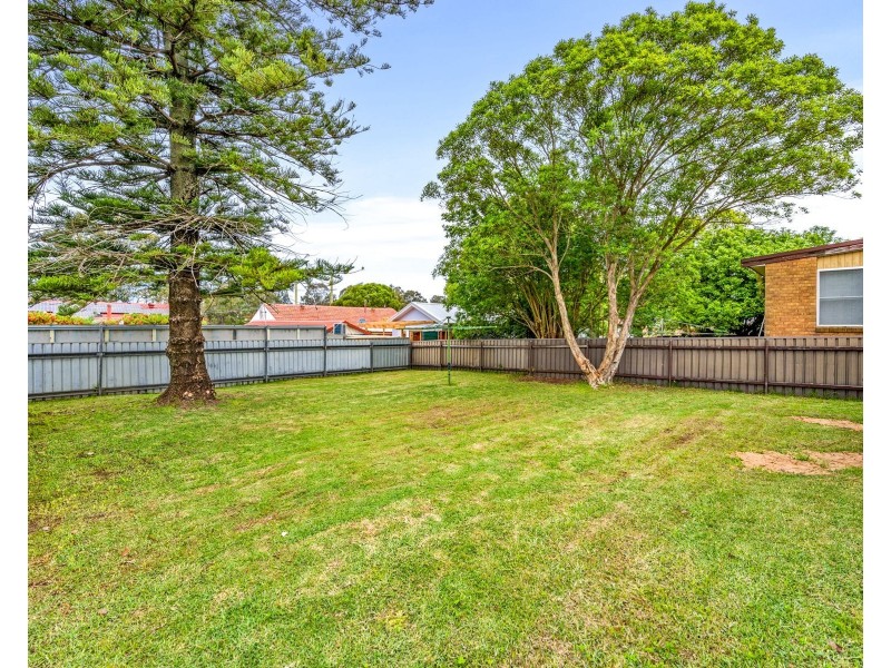 24 Hilary Street, East Maitland NSW 2323