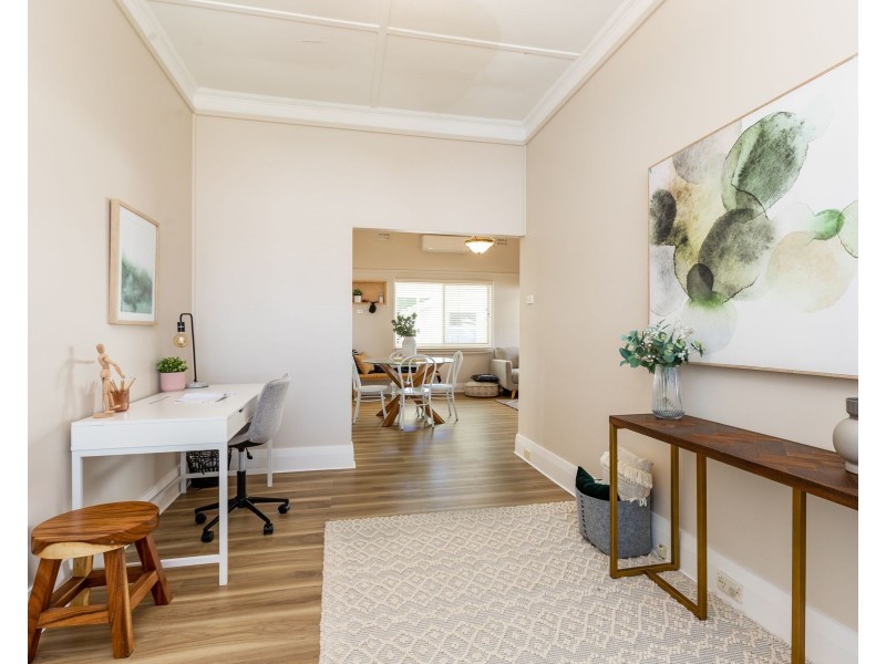 9 Nichols Street, Lorn NSW 2320