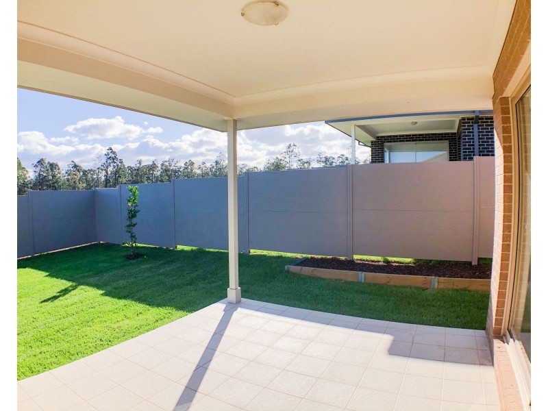 13 Lockwood Street, North Rothbury NSW 2335
