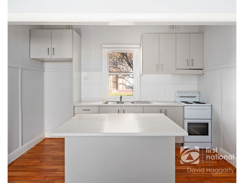 22 Melbourne Street (residential house), East Maitland NSW 2323