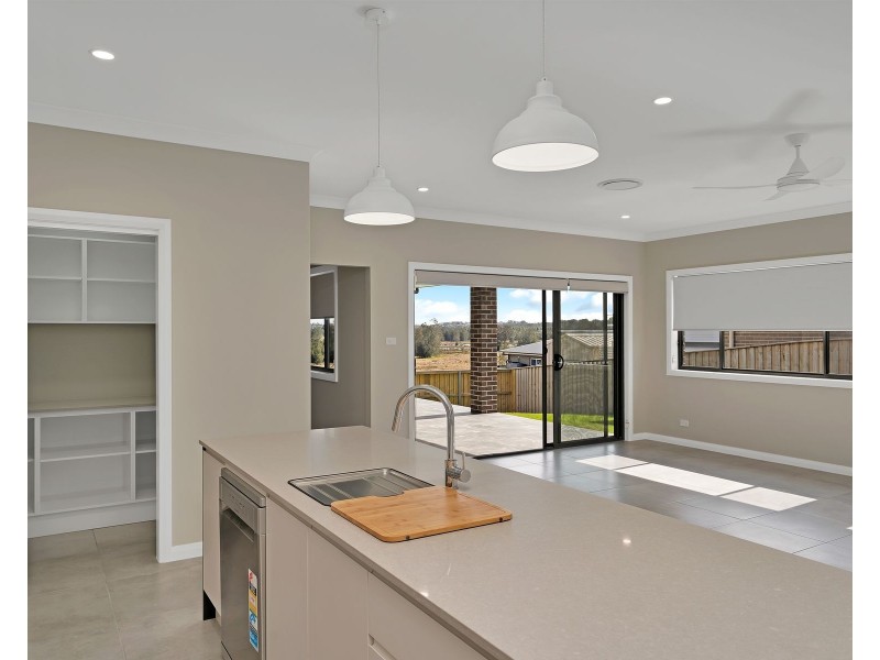 25 Tarragon Way, Chisholm NSW 2322