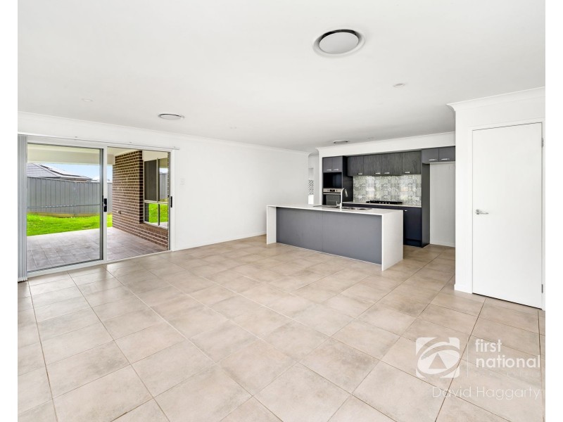 8 Ridgeview Drive, Cliftleigh NSW 2321