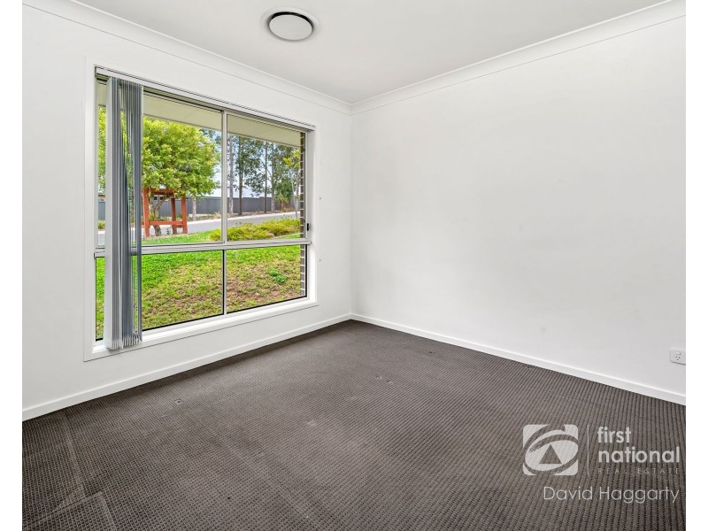 8 Ridgeview Drive, Cliftleigh NSW 2321