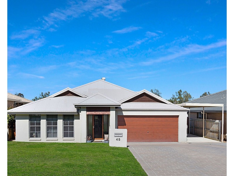 45 Birch Grove, Aberglasslyn NSW 2320